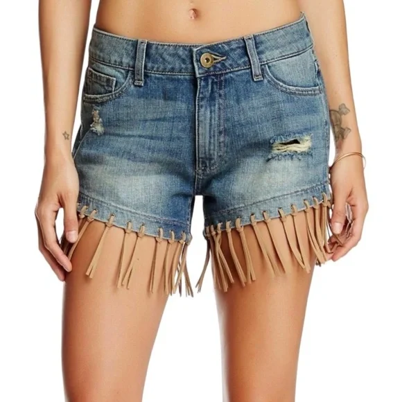 DL1961 IVY HIGH RISE FRINGED HEM DISTRESSED DENIM JEAN SHORTS **NWT** - Picture 3 of 12